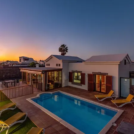Villa Alhambra By Playa Blanca (Lanzarote)
